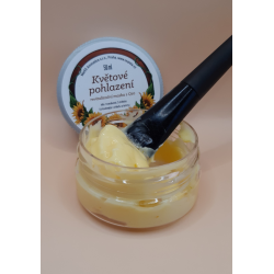 Květové pohlazení - revitalizační maska s Q10